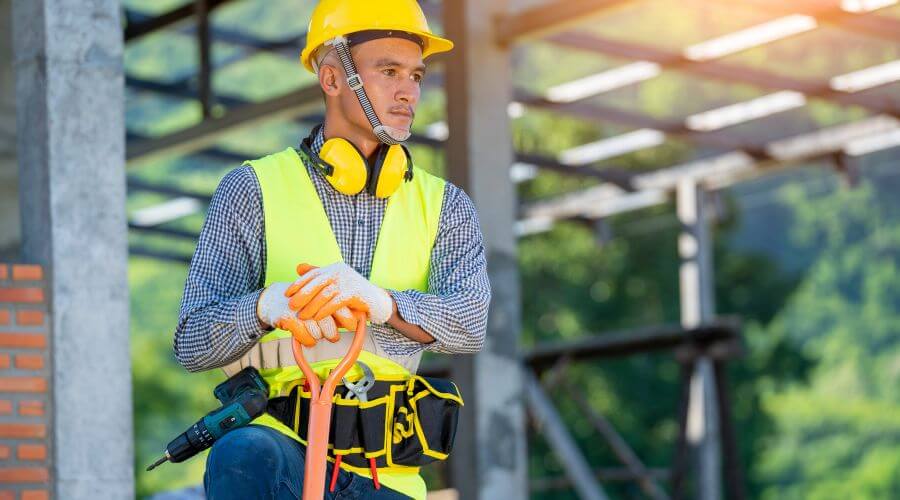 Professional gutter cleaning in Wyandanch, NY